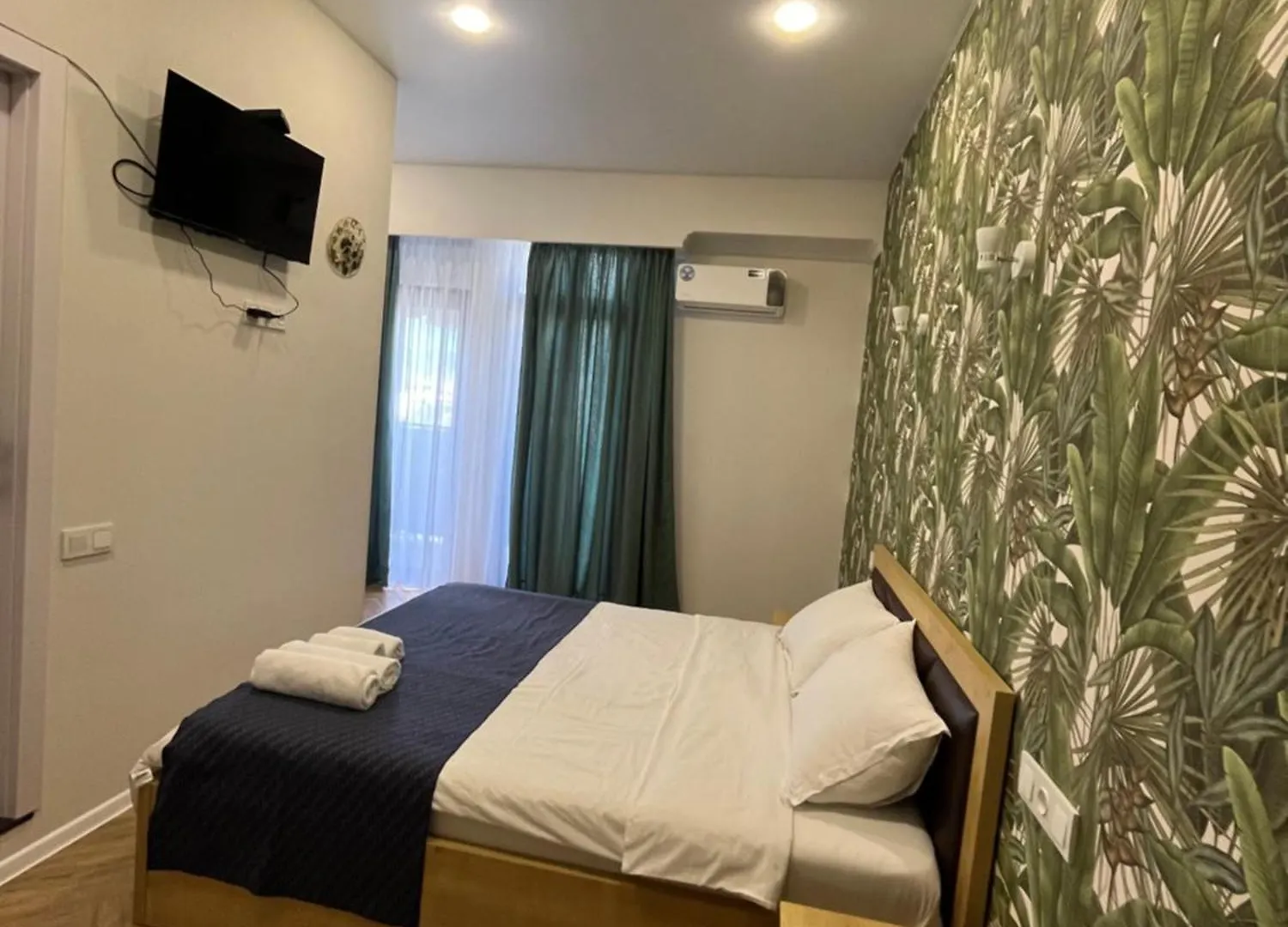 Shirin Apartments With Jacuzzi Tbilisi Aparthotel